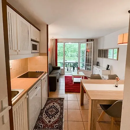 Vakantiehuis Charmante Maisonette Au Bord Du Lac Avec Piscine Marciac